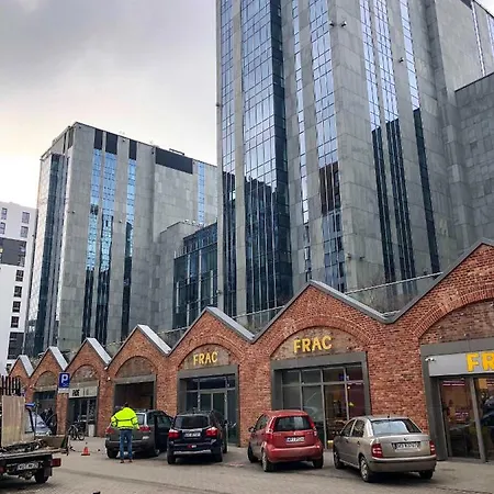 Bg Grzybowska Апартаменты *